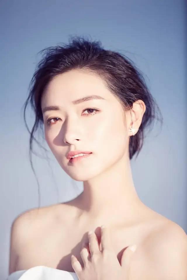 如何评价女演员万茜