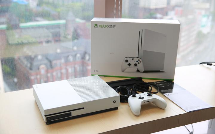 Xbox One S：三年前登场的应该是你才对- 知乎