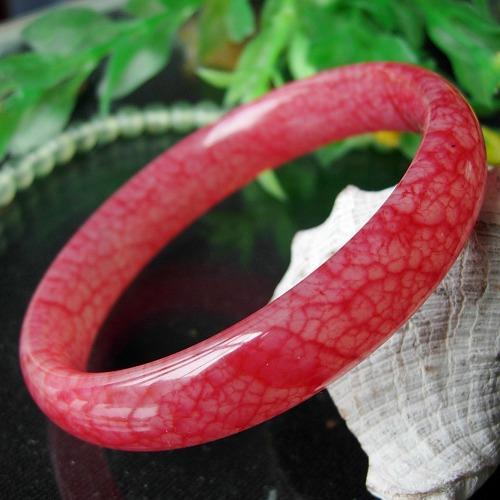 为什么我的玉出现血丝了