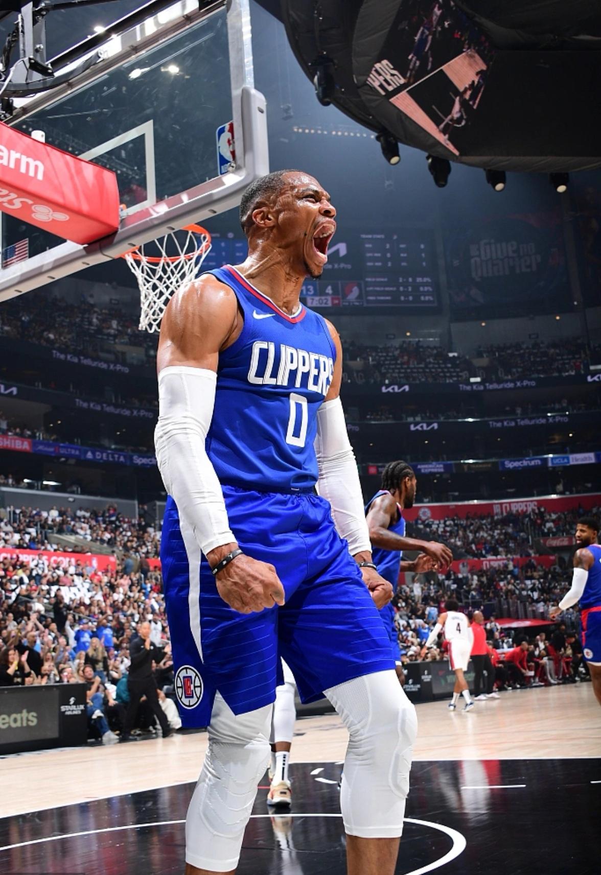 威少得到11分5篮板13助攻正负值3010月26日今天nba常规赛开拓者客场