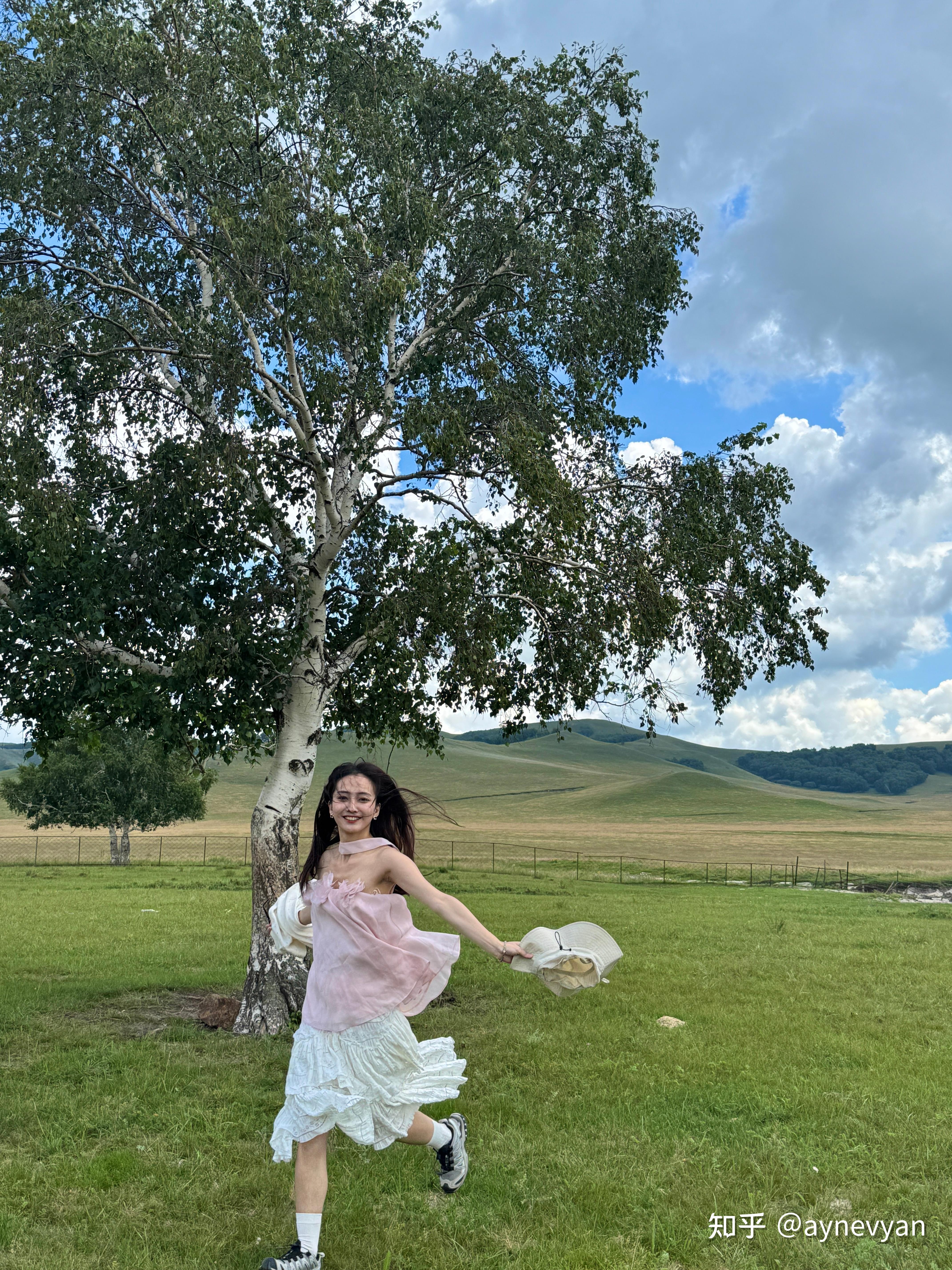 aynevyan 的想法: 我的2025活人感结算画面🈶 | 对我来说,最美好最鲜活、最让我感受到自己“在好好活着”的瞬间,都是在… - 知乎