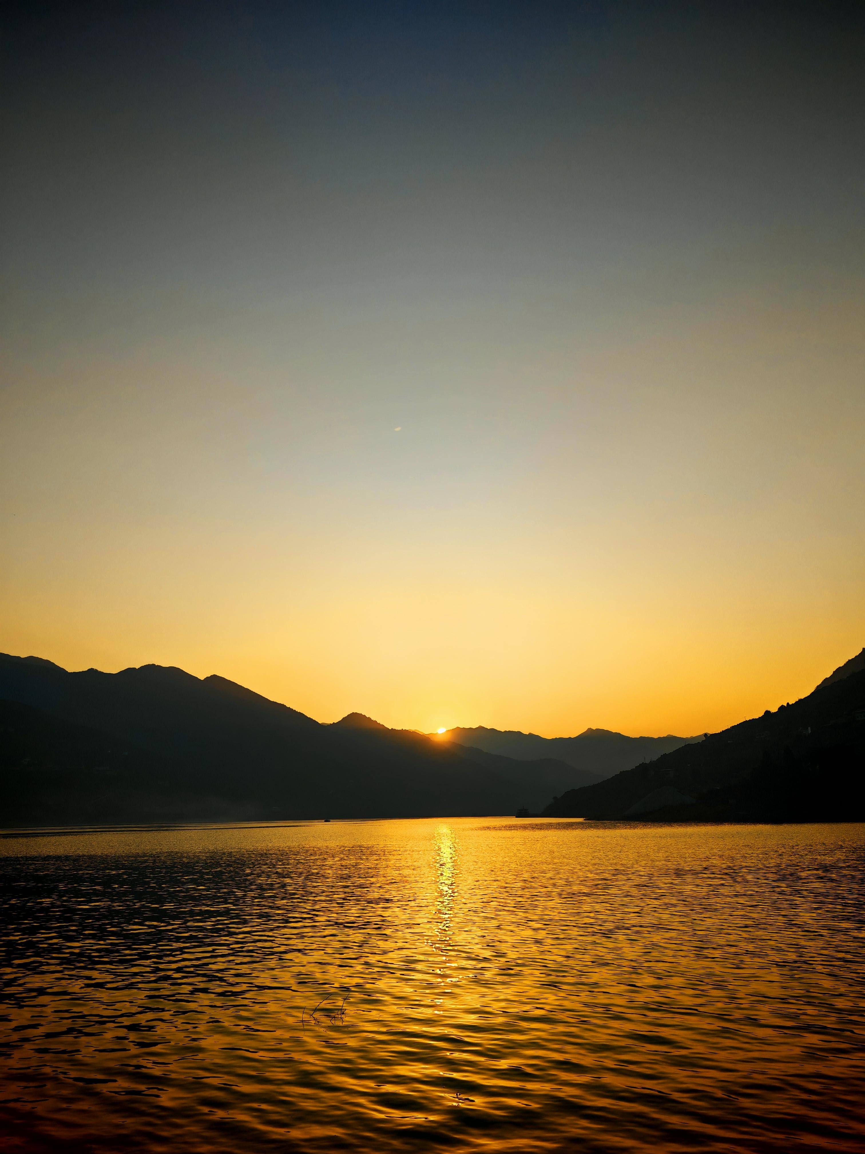 吴所谓 的想法: 夕阳无限好,只是近黄昏