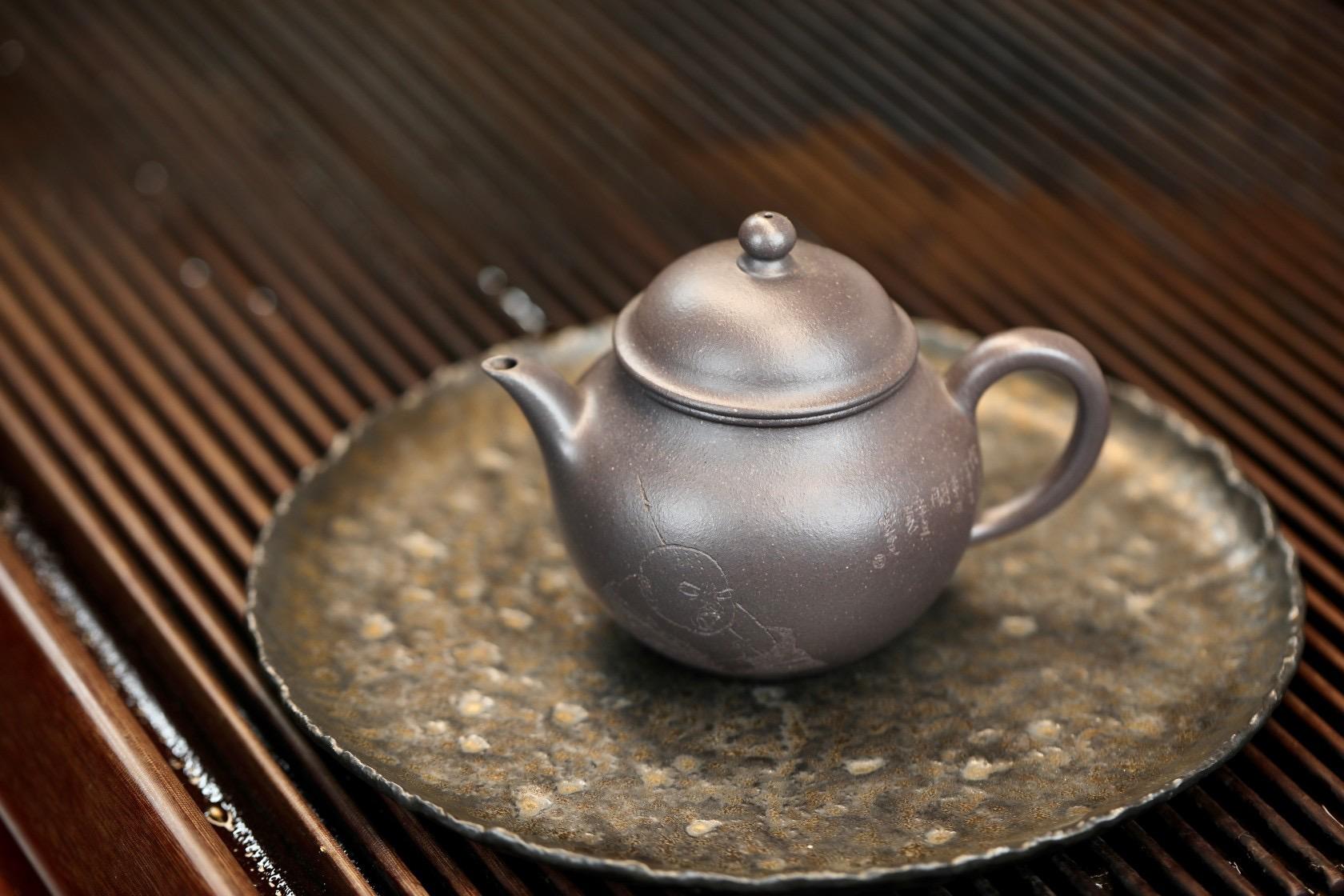 紫砂壶全手 的想法: 青灰泥,半手工制作 | 秋韵·精品 br> /容量230cc