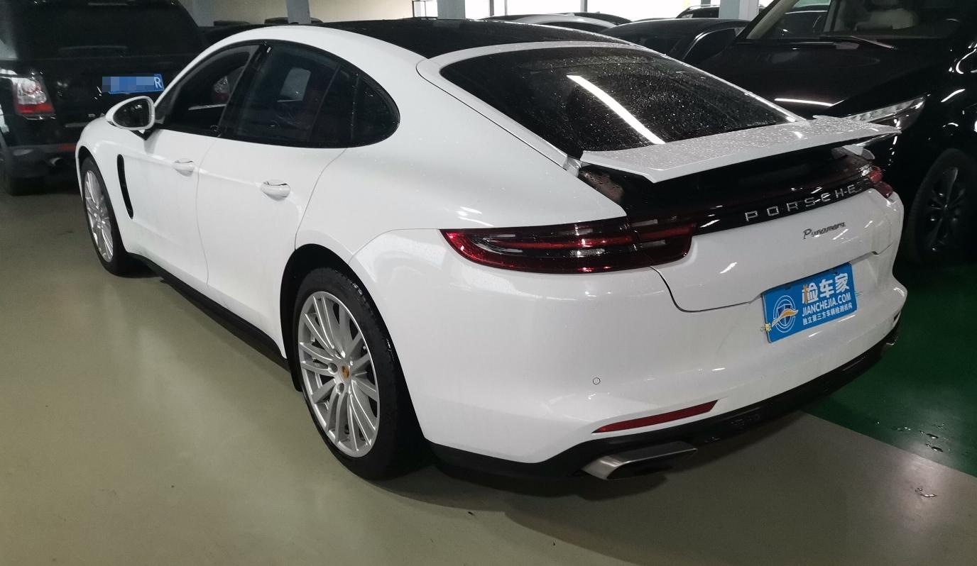 80万的预算买开了4年的保时捷帕拉梅拉好还是选其他新车好