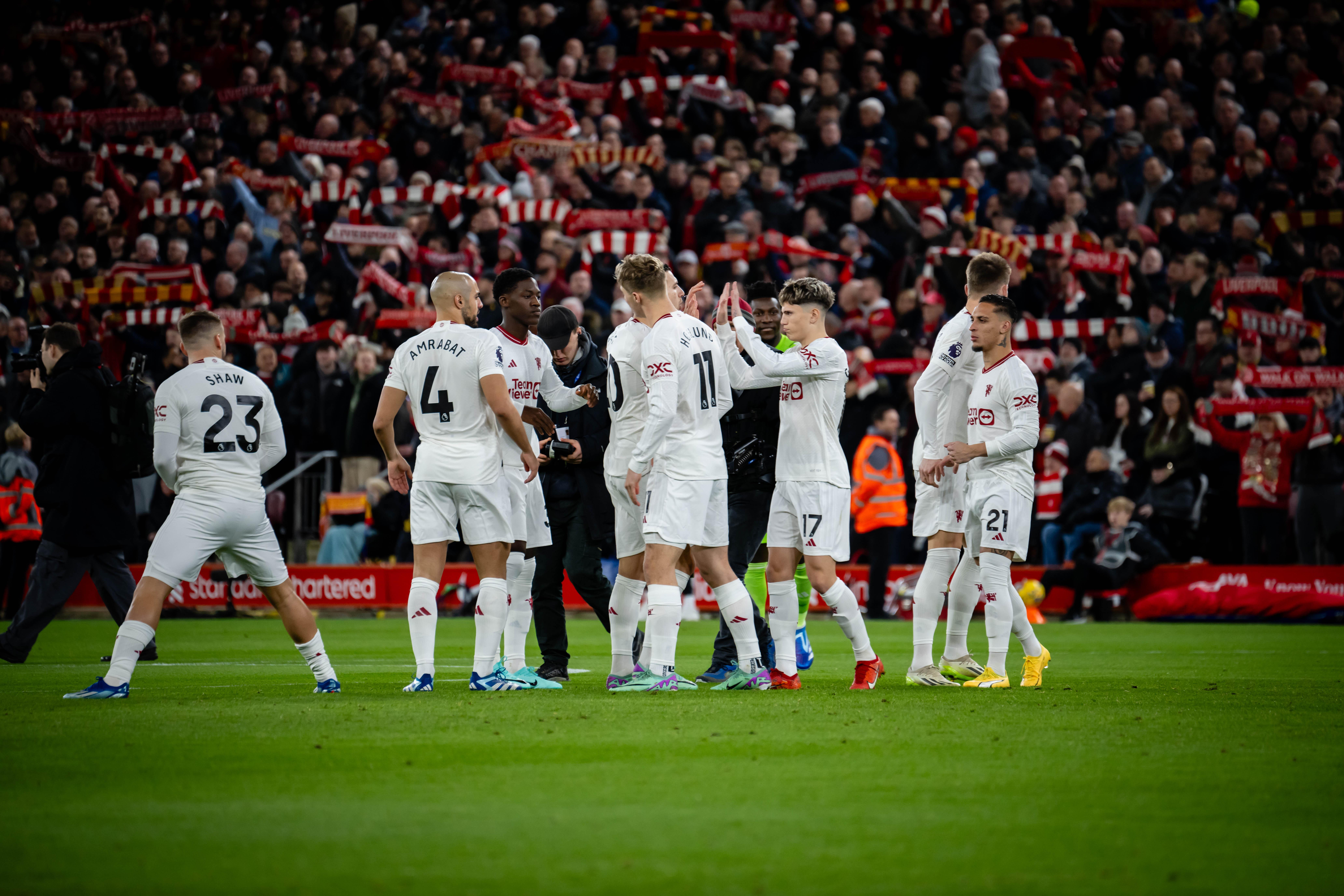 下一场比赛曼联将在客场面对西汉姆又是一场硬战曼联休息一周不到的