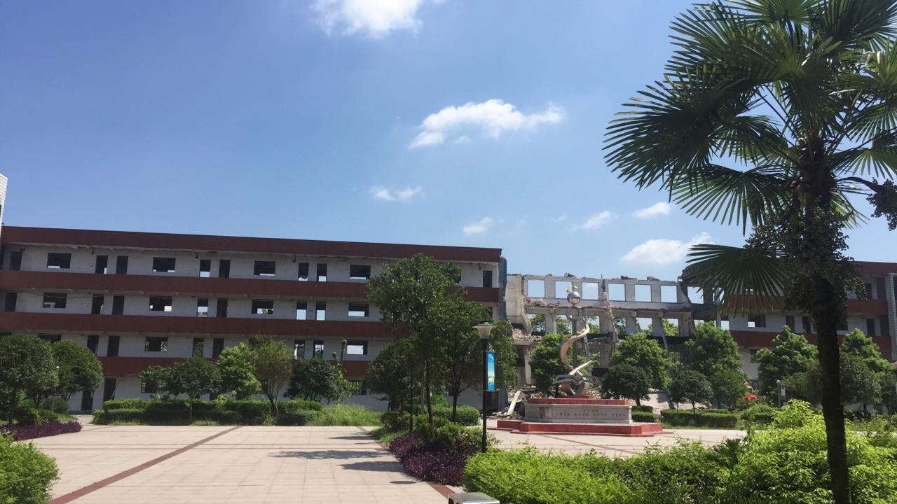 在湘东中学读书是一种怎样的体验?