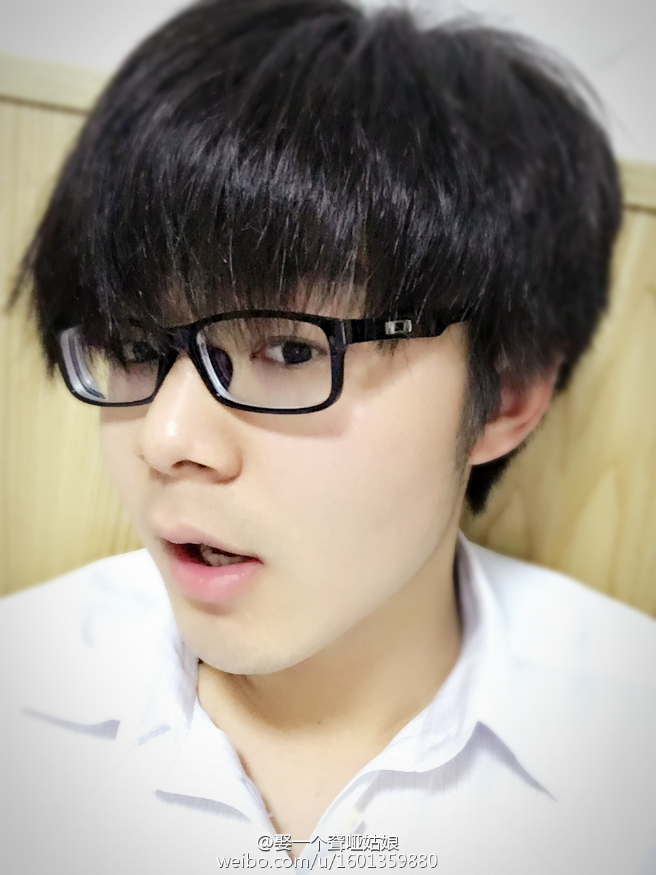 你们希望王狗蛋穿成什么鸟样去上班正常向