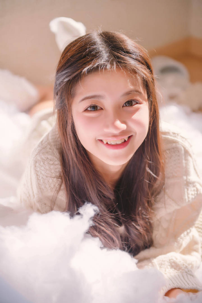 你见过最漂亮的女生长什么样