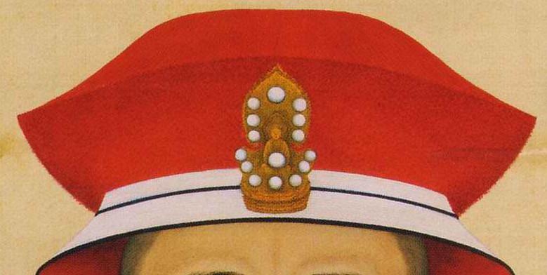 清朝皇帝帽子上边的金牌是什么