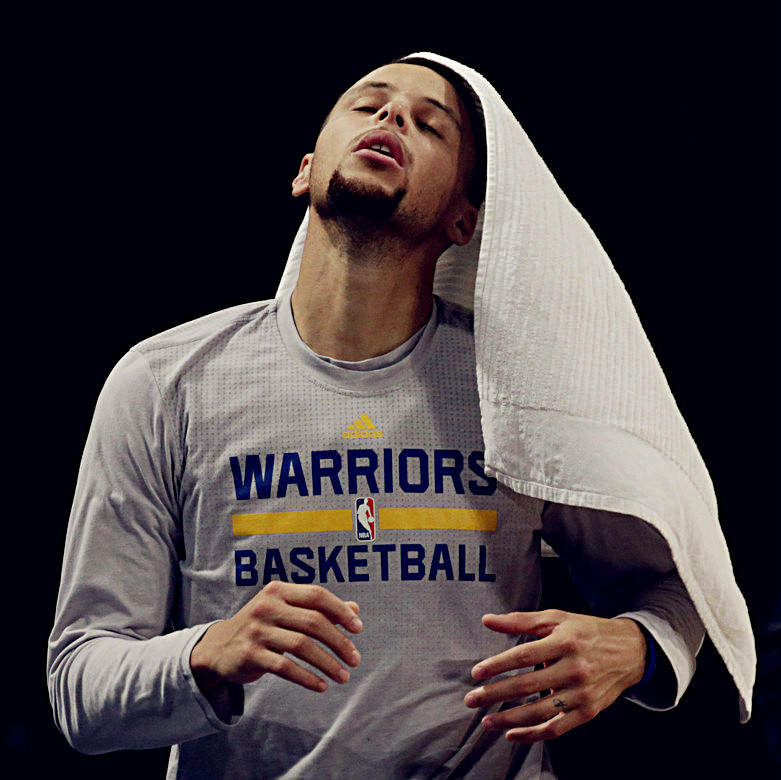 之前在微博上看过库里头披毛巾的图片美不可方物但是忘记保存了百度也