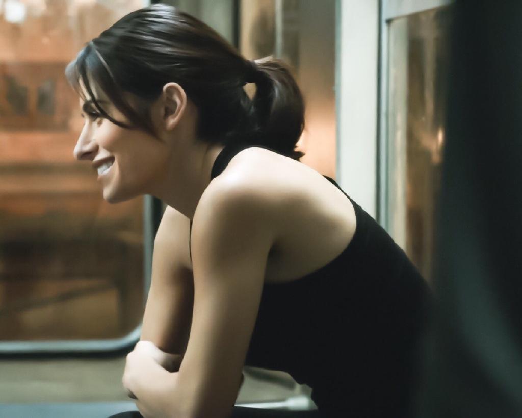 sarah shahi在《疑犯追踪》里扮演的shaw为什么这么吸引人? - 知乎