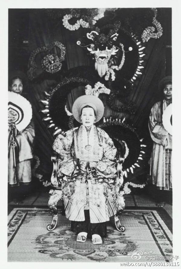 越南阮朝服饰和汉服有哪些异同