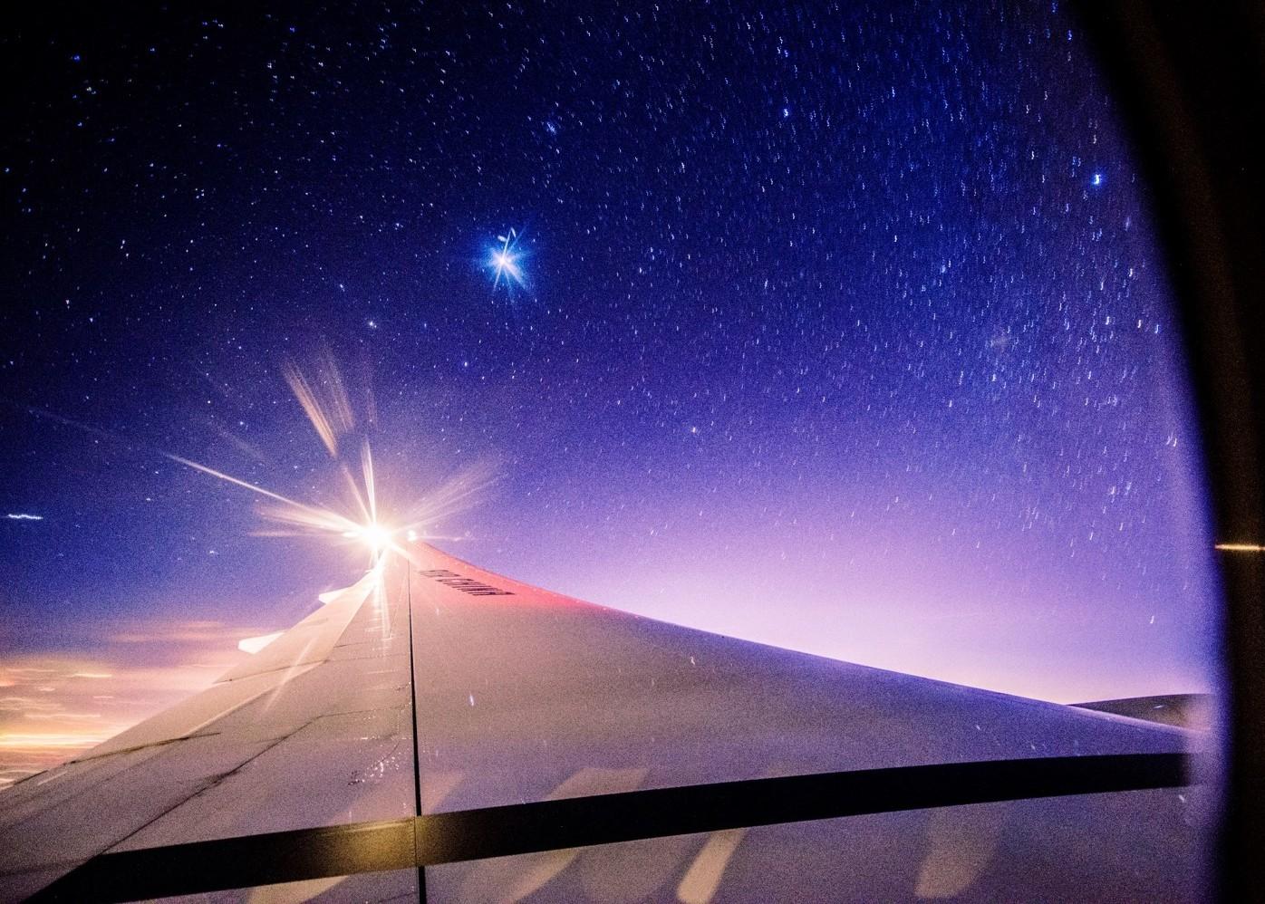 怎样在飞机上拍星空