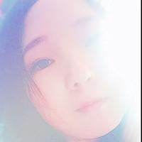 Zhihu profile picture for @bustle