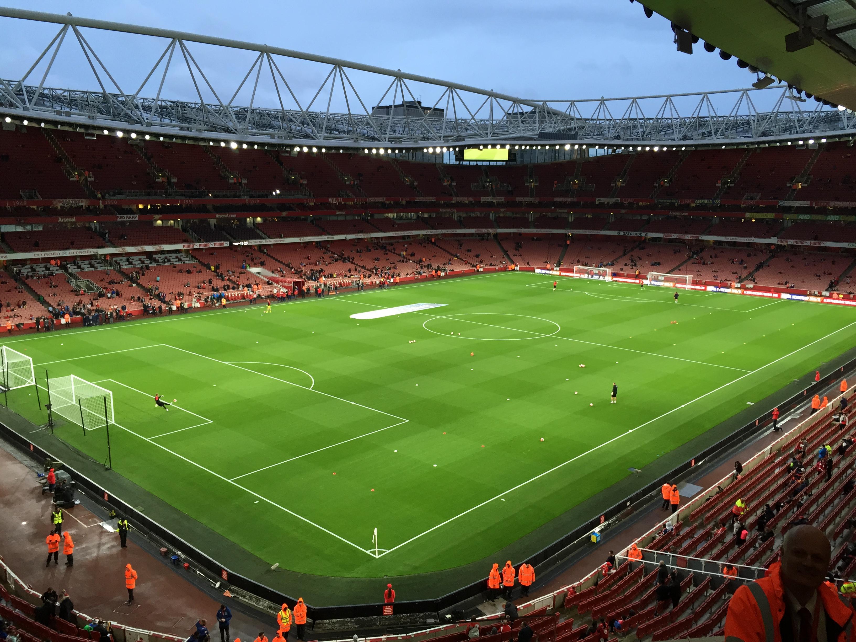 阿森纳球迷在酋长球场看球是什么感受?