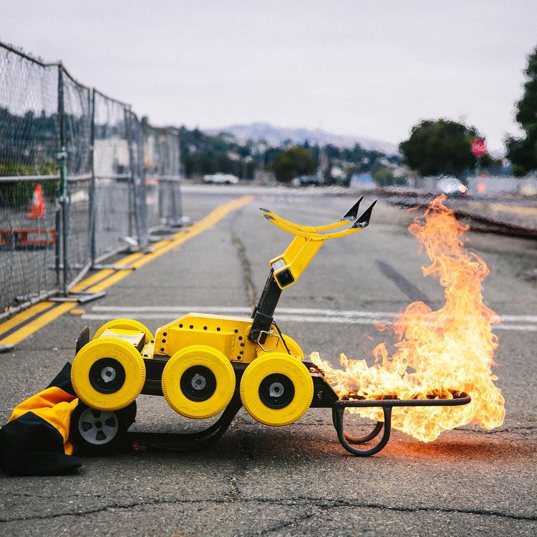 如何评价2015年6月21日回归的《机器人大战》(battle