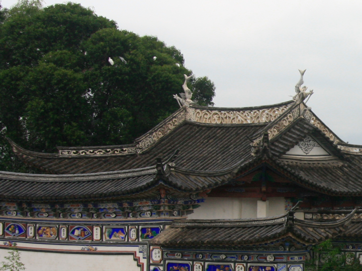 古建筑上一排小动物和各种脊兽,都是什么?用来做什么的? - 知乎