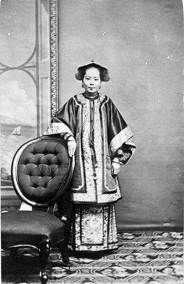 清末民国服饰是怎么发展的？旗袍是如何流行的？那时候汉族服饰情况又是怎么样？ - 知乎