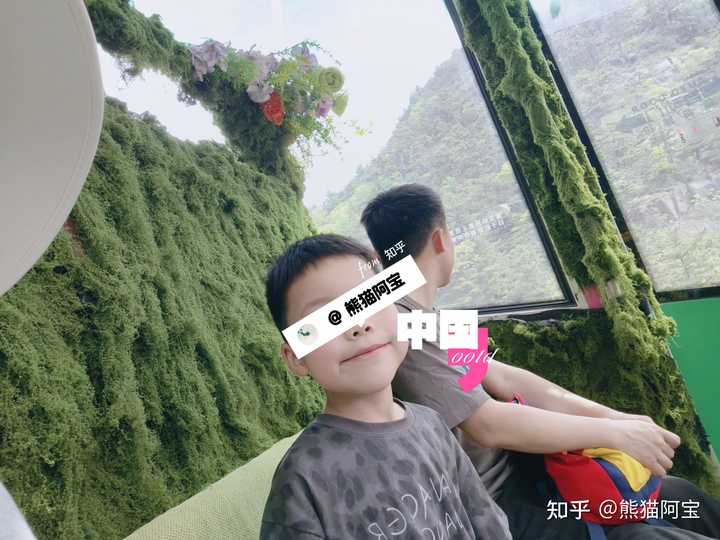 孩子因不愿和同学一起八卦无法融入，该教她违心融入，还是坚持做自己？家长该如何引导？ - 知乎