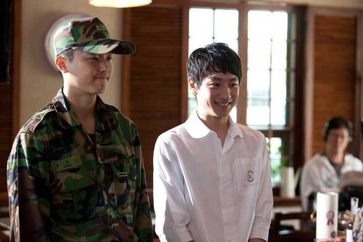 图片19查看更多简介影人:李帝勋 / 延宇振 / 李彩恩 / 高水熙 / 李春