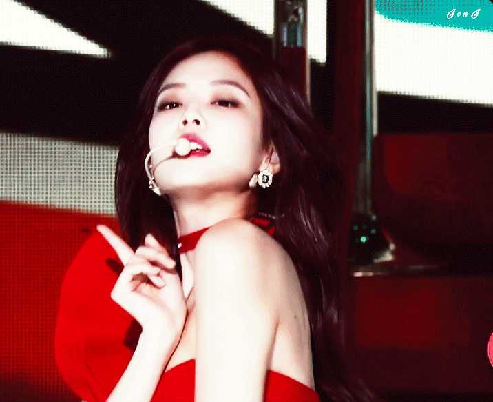 你们有没有blackpink各成员的出圈图尤其是jennie的啊