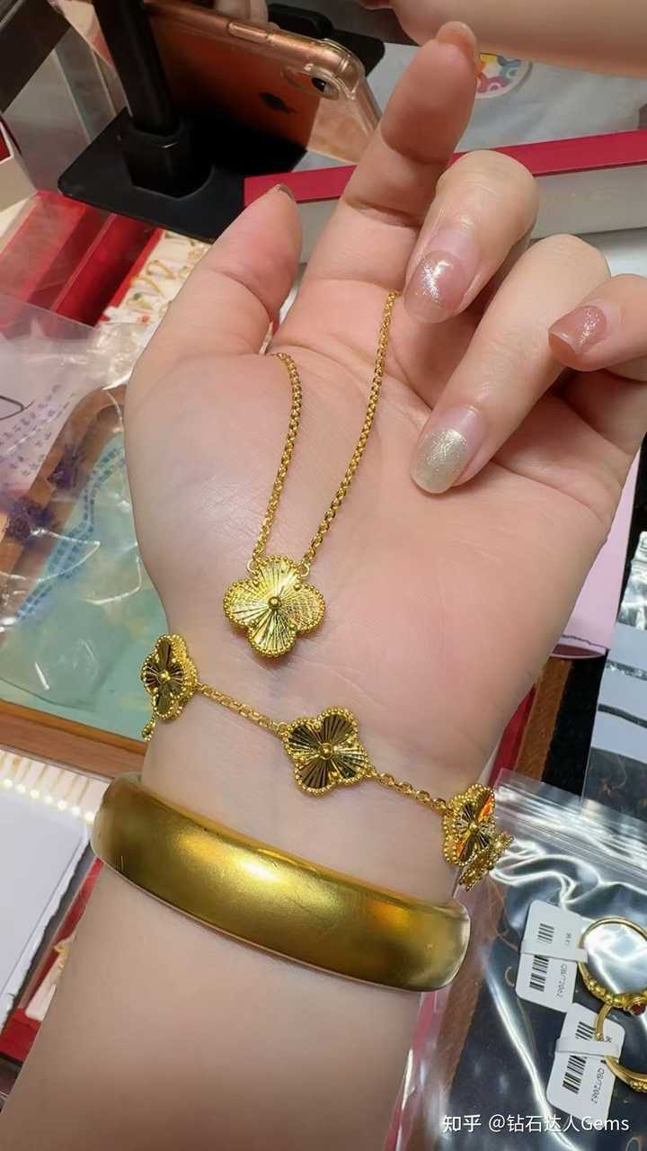 现货黄金首次突破3200 美元，金饰价格突破1000 元，现在是买入时机吗？ - 钻石达人Gems 的回答- 知乎