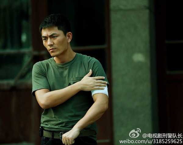 叶一云 / 徐岑子 / 张宁江 / 侯岩松 / 焦刚 / 崔宝月 / 李晓峰