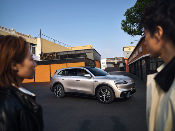 25?30 万预算，能否买到一台「全能型」新能源 SUV？