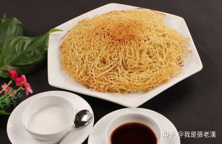 为什么有些泡面（方便面）会叫做伊面？“伊面”是什么意思？是方言还是中译外来词？ - 知乎