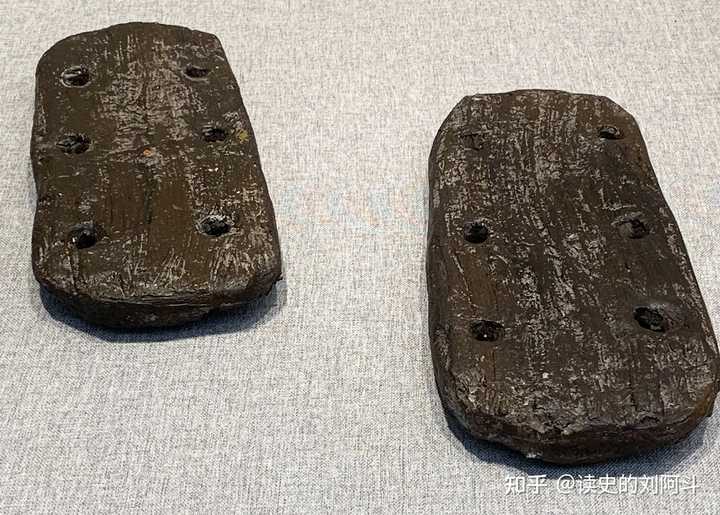传统的中式木屐和当代日式木屐有哪些区别之处? - 知乎