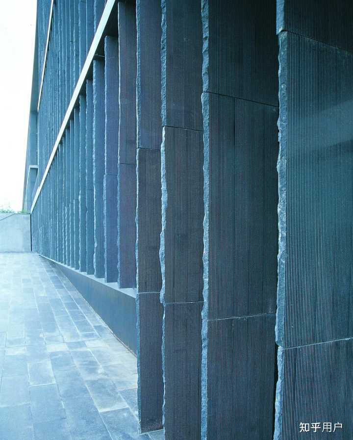 刘家琨获 2025 普利兹克建筑奖,上海也有他的作品,作品有哪些亮点? - 知乎