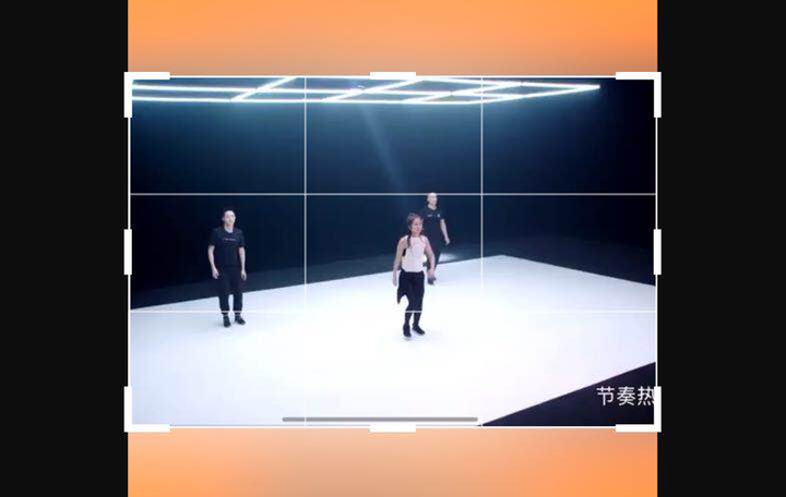 抖音上的倒退视频制作_抖音视频声音倒放_抖音倒放视频怎么让声音倒放