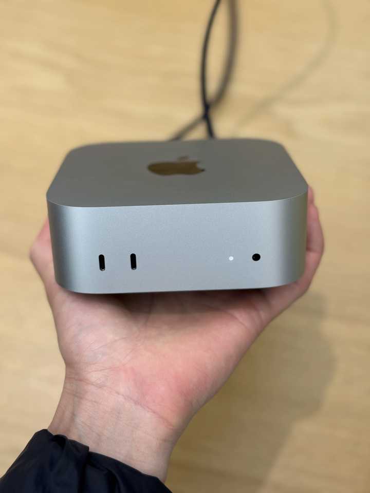 MAC mini M4芯片32G+256能跑大模型吗？ - 知乎
