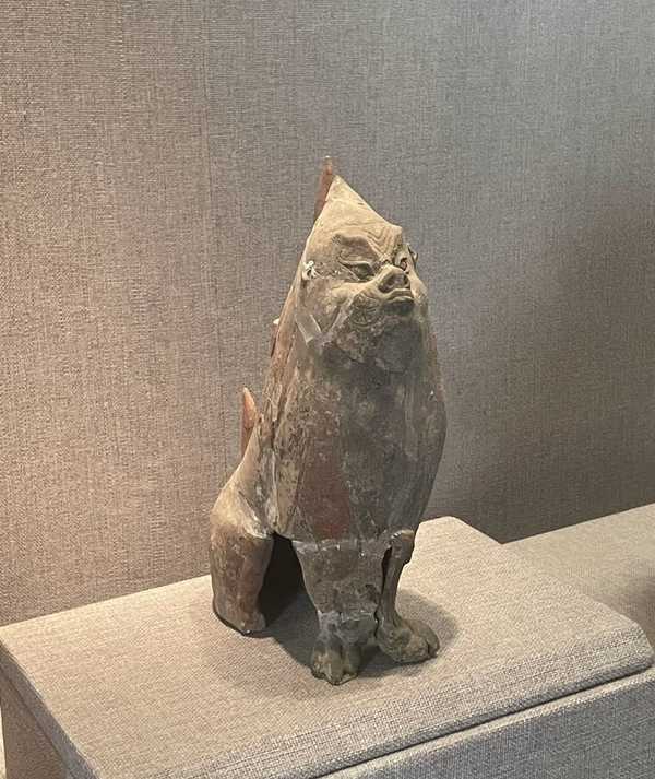 在全人类各个博物馆里，在逛博物馆的时候，你拍到过那件你觉得最治愈的文物？能分享一下吗？