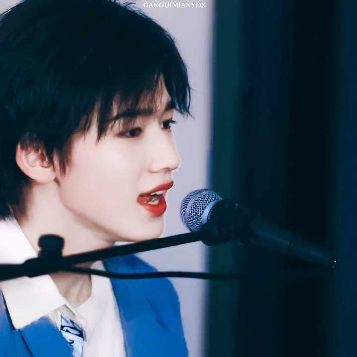 救命宋亚轩为什么可以这么帅想求一些很少见的图