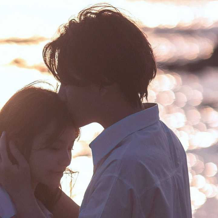 有哪些超级好看超级甜的情侣头像推荐？