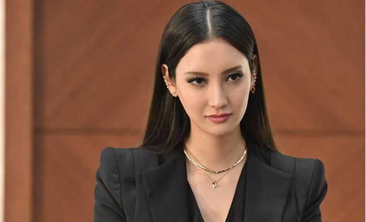 人事美魔女椿真子