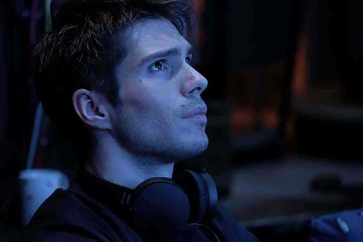 人:勒达·卡代布 / 马修·卡索维茨 / 葆拉·贝尔 / 弗朗索瓦·西维尔