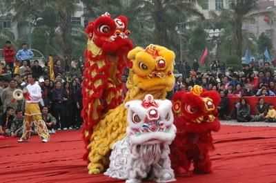 南狮与北狮从外观如何一眼辨出? - 知乎