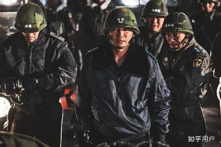 《南山的部长们》《首尔之春》,哪个电影拍的更好? - 知乎