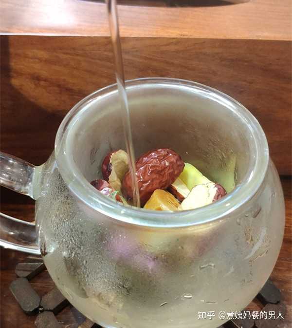 来例假能喝茶吗？