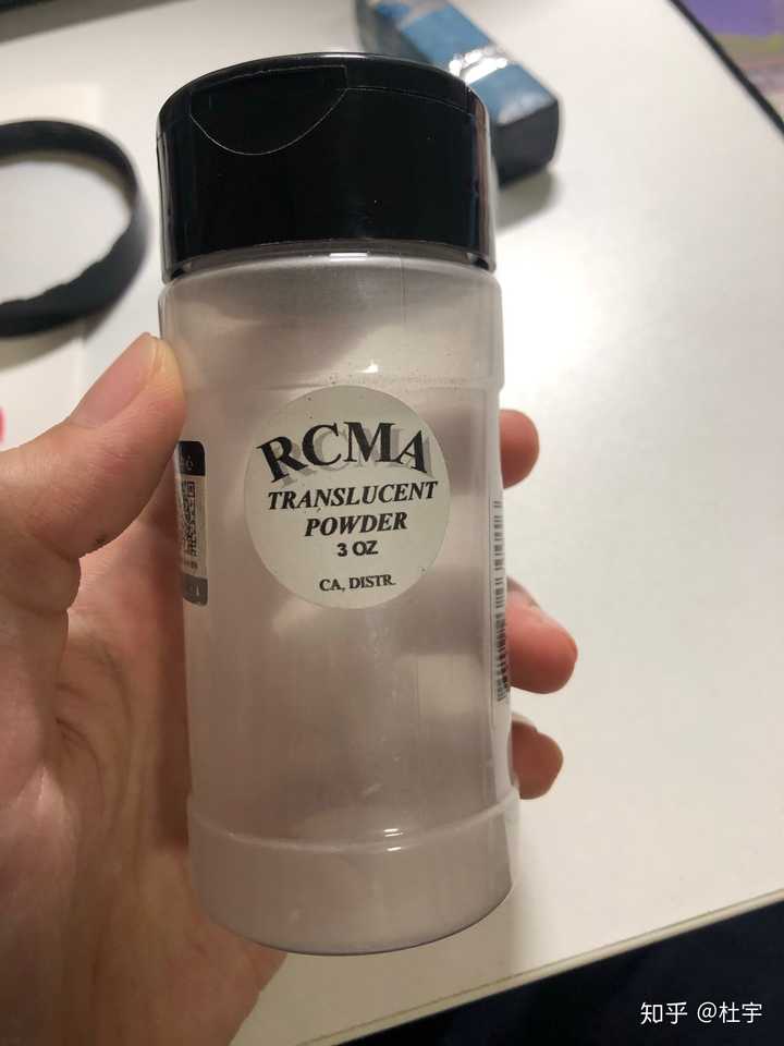 RCMA Translucent Powder 3oz
