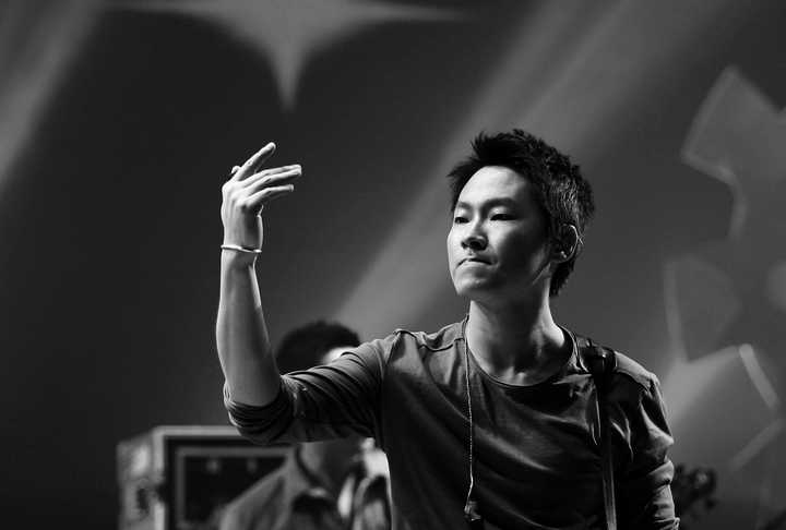 如何看待梁博在「歌手」第五季上的表现? - 知乎
