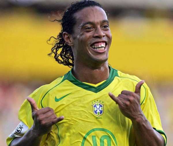 为什么有些足坛球星会出现断崖式的下滑，是身体机能导致的吗？