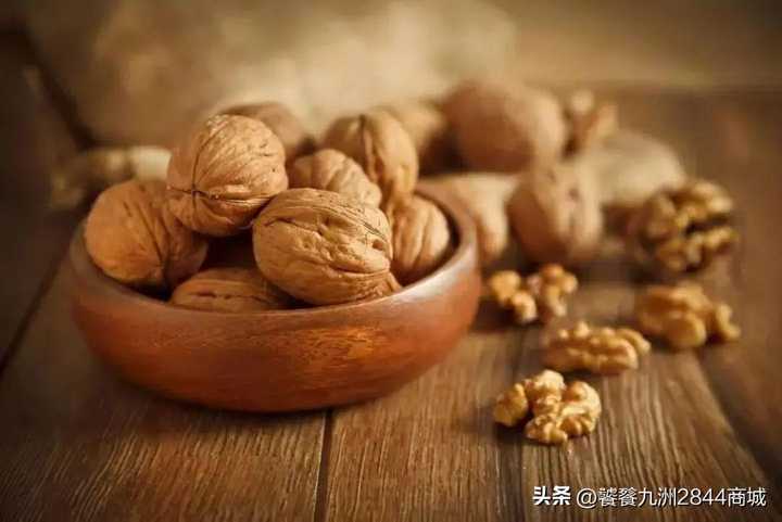 一个人每天吃几个核桃最好? - 知乎