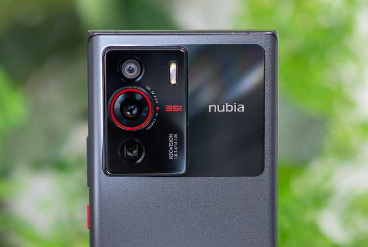 最終値下げ ZTE Nubia 1TB 16GB Z40 Pro 引力版 携帯電話 | generalpac.com