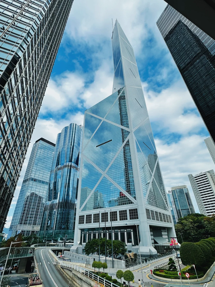 香港有哪些值得一看的建筑? - 知乎