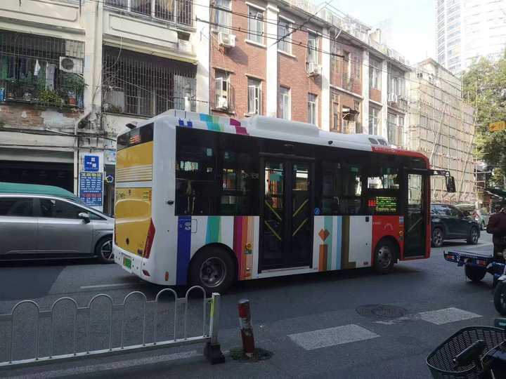 公共汽车出行吸引力下降的关键原因有哪些? - 知乎