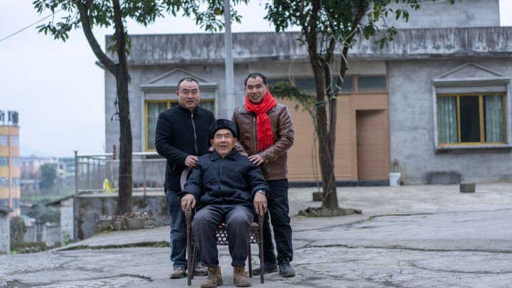 网上发布寻人启事怎么写?有没有实用的寻人启事范文? - 知乎