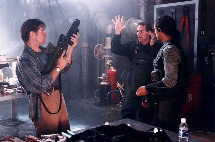 点击查看全部 20 张2022年观影实录:恐怖惊悚动作灾难电影《极度深寒